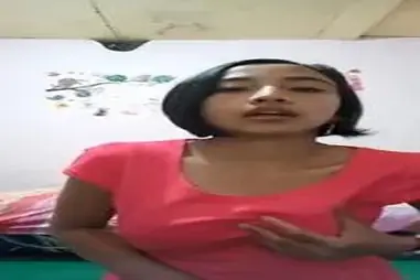 Cam Cewe Baju Pink Rambut Pendek Sange Terus
